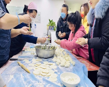 【欢度除夕】医患包饺子,情暖大年夜!